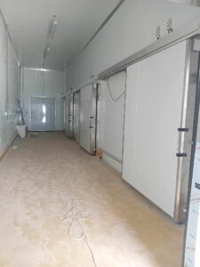 ZURU AGRO - PU DOOR FOR COLD STORAGE - LA PAZ TARAC PROJECT (4)